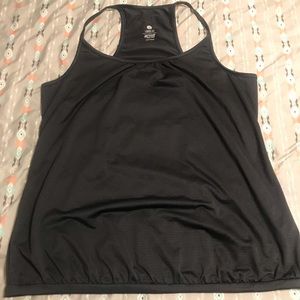 Athletic tank top